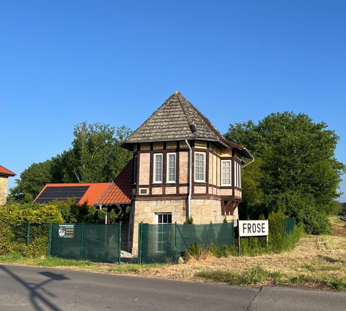 "Altes Stellwerk Frose" Am Froser See Kültér fotó